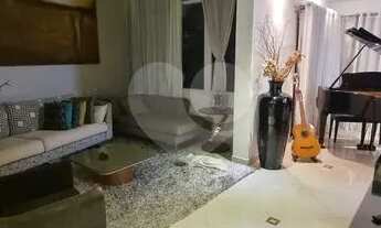 Imagem 6: Casa de Condomínio com 4 Quartos e 7 Banheiros á Venda em São Bernardo do campo, 620m² - S