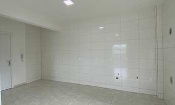 Imagem 7: Apartamento para aluguel possui 83 metros quadrados com 3 quartos em Itinga - Araquari - S