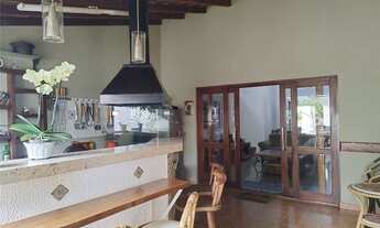 Imagem 5: Linda casa estilo colonial em condomínio fechado