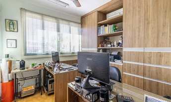 Imagem 2: Lindo sobrado reformado na Lagoinha, com 267m de área construída por R$ 585.000,00, com 4