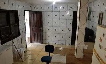 Imagem 4: Sobrado com Ponto Comercial de Frente para a Rodovia