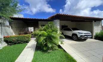 Imagem: Casa nos Bancários a 50m da principal