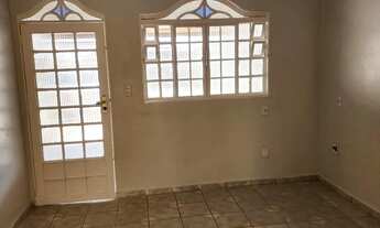 Imagem 3: ALUGO CASA NA QNE 29