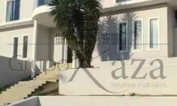 Imagem 3: Oportunidade - Casa em Condomínio - Condomínio Terras de Santa Helena - 4 Dormitórios - 42