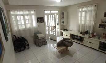 Imagem 2: Stella Mares casa 4/4, 3 suítes, triplex - excelente localização