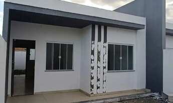 Imagem: Linda casa linear a venda com ótimo espaço!