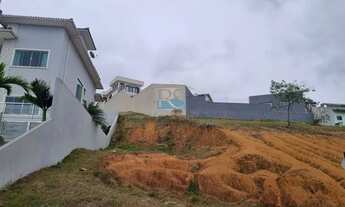 Imagem: Terreno parte alta do Vale dos Cristais