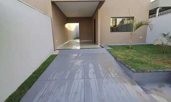 Imagem 4: Casa térrea para venda com 106 metros quadrados com excelente acabamento, pé direito 3,8