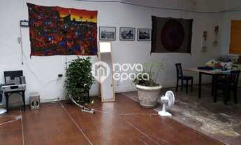 Imagem 3: Centro Galpão / depósito com 5 vagas na garagem