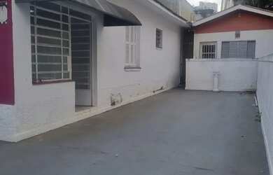 Imagem 4: Casa para venda possui 200 metros quadrados com 3 quartos em Campo Belo - São Paulo - São