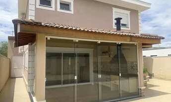 Imagem 3: Sobrado para venda tem 223 m² 4 quartos 4 suites MARAVILHOSO em Piracangaguá - Taubaté - S