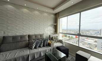 Imagem 4: Apartamento de 2 dormitórios com vista livre e panorâmica, mobiliado e decorado com box/va