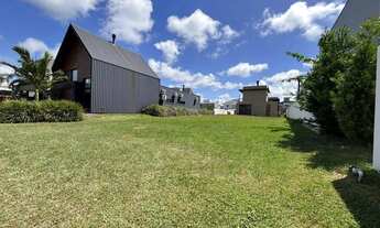 Imagem 2: Terreno à venda no Alphaville Fase 1, Laranjal: com 407m² de área total, sendo frente de 1