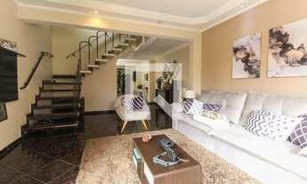 Imagem 2: Casa à Venda - Itaquera, 4 Quartos, 317 m2