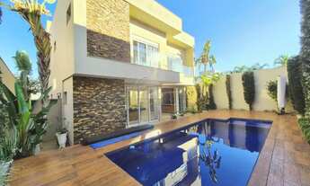 Imagem 3: Casa sobrado de 413m² com 05 suítes para locação e venda em condomínio - Alphaville Ribeir