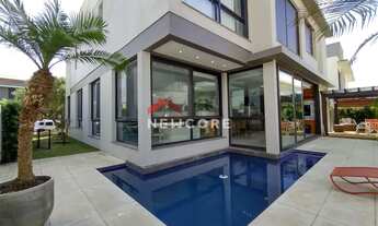 Imagem: Casa de condomínio em Av. Paraguassu