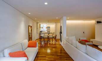 Imagem 7: Apartamento reformado em rua residencial com planta bem distribuída