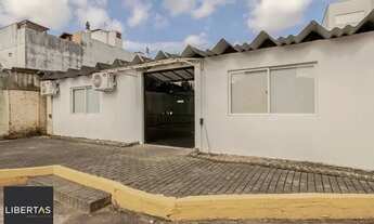 Imagem 6: Apartamento 2 dormitórios à venda Passo da Areia Porto Alegre/RS