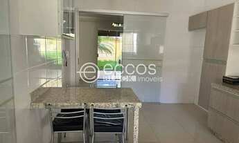Imagem 6: Casa para aluguel, 3 quartos, 1 suíte, 2 vagas, Aclimação - Uberlândia/MG