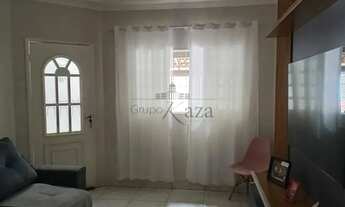 Imagem 2: Oportunidade - Casa - Conjunto Residencial Galo Branco - 2 Dormitórios - 75m²