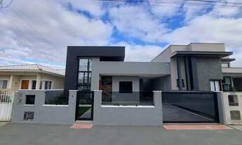 Imagem: Casa com 3 dormitórios sendo uma suíte