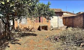 Imagem 4: Vende-se lote com barracão em trindade -Goiás