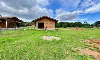 Imagem: LINDA CASA EM ÁREA RURAL COM AMPLO TERRENO
