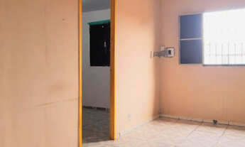 Imagem 4: ALUGA-SE UMA CASA// NOVA CIDADE//PROX DA FACULDADE FAMETRO// R$ 500