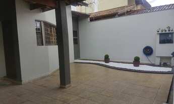 Imagem 5: Casa para venda com 175 metros quadrados com 2 quartos em Parque São Luís - Taubaté - SP