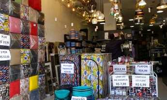 Imagem 2: Fabrica de Sapateiras e loja em Guaianases puffs e baus