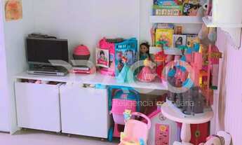 Imagem 7: Edifício Maria Irene com quatro quartos e a poucos metros da praia