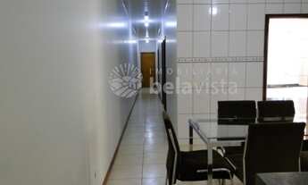 Imagem 3: CASA À VENDA NO JARDIM AEROPORTO EM APUCARANA