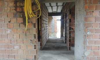 Imagem 7: Casa em construção no Robalo em terreno de 720 m2