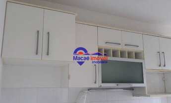 Imagem 2: Apartamento com 2 dormitórios à venda, 73 m² por R$ 220.000,00 - Glória - Macaé/RJ