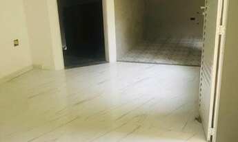 Imagem 2: Apartamento Sem condomínio com 47 m² sendo 2 dormitórios, 1 vaga à venda por R$ 330.000