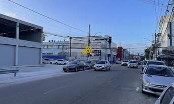 Imagem 5: Excelentes lojas com aprox. 100m? (cada) bem localizadas no Centro de Vila Velha/ES