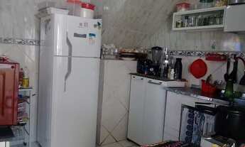 Imagem 3: Casa para venda tem 62 metros quadrados com 2 quartos em Senador Vasconcelos - Rio de Jane