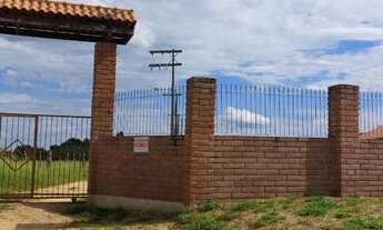 Imagem 6: Terreno com acesso a lagoa