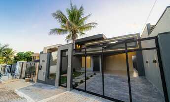 Imagem 2: Casa de condomínio para venda tem 320 metros quadrados com 4 quartos