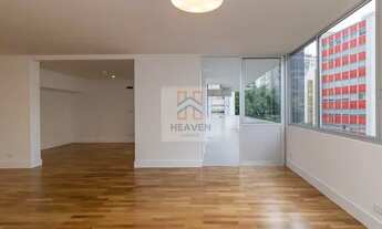 Imagem 3: HIGIENÓPOLIS - Apartamento todo reformado com varanda, 2 vagas e 3 dormitórios (2suítes