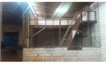 Imagem 2: Galpão com 930m2, dentro da cidade