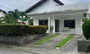 Imagem 5: Casa de condomínio para venda possui 380 metros quadrados com 4 quartos