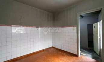 Imagem 6: Casa térrea para venda e locação com 2 dormitórios e 1 banheiro