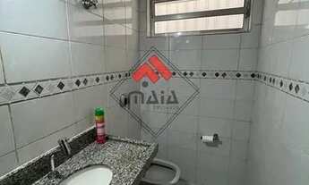 Imagem 2: Sobrado para venda possui 174 metros quadrados com 3 quartos em Campestre - Santo André