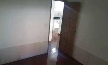 Imagem 3: VENDO CASA EM PARQUE RESIDENCIAL LARANJEIRAS