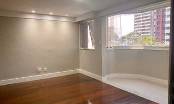 Imagem 3: Apartamento no Corredor da Vitória, três quartos, sendo um suíte, duas vagas