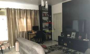 Imagem 2: Casa térrea da a venda, Vila Ede. 09 dormitórios, 02 suítes, 05 vagas