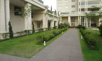 Imagem 2: Apartamento para aluguel possui 233 metros quadrados com 3 quartos