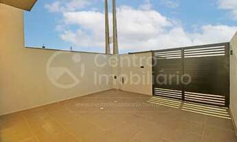 Imagem 6: CASA à venda com piscina e 3 quartos em Itanhaém, no bairro Tupy