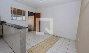 Imagem 5: Casa para Aluguel - Jardim Santa Teresinha, 1 Quarto, 10 m2